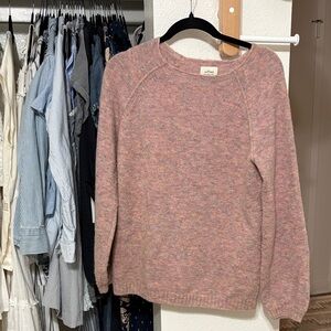 Wilfred Aritzia Heathered Pink Crewneck Pullover Sweater